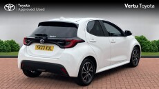 Toyota Yaris 1.5 Hybrid Design 5dr CVT Hybrid Hatchback